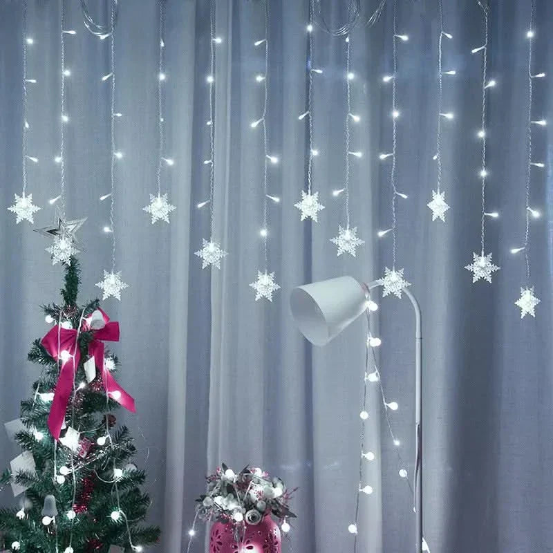 Cortina de Luzes LED Floco de Neve – Magia Natalina em Cada Detalhe