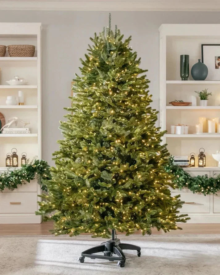 Árvore de Natal Verde Premium com Galhos Articulados, Suporte Metálico que gira e com Rodinhas e Micro LEDs Embutidos